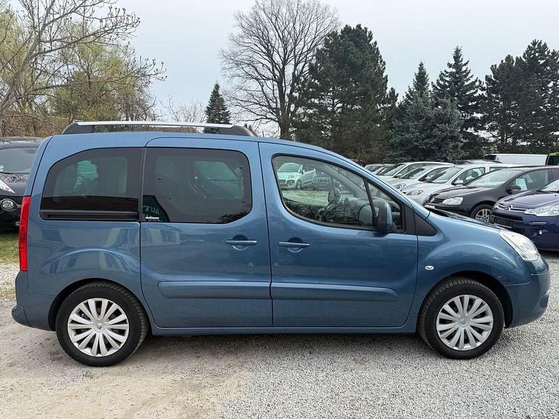Gebraucht Citroën Berlingo 109 PS (80 kW) 2009 Blau Van / Kleinbus