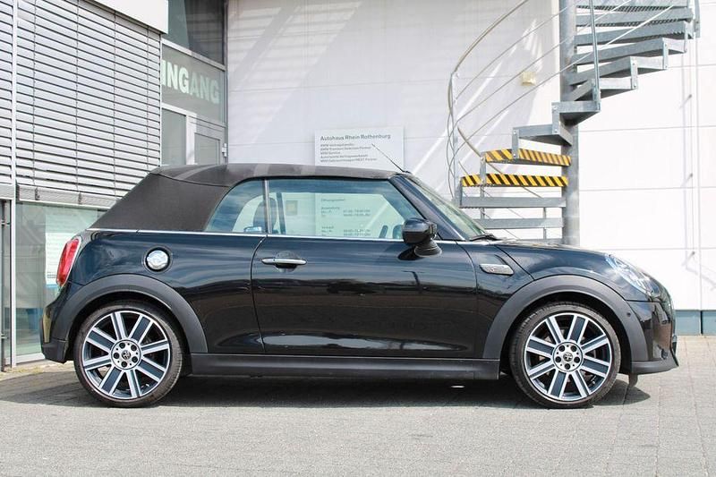 Gebraucht Mini Cooper S Cabriolet 178 PS (130 kW) 2023 Schwarz Cabrio