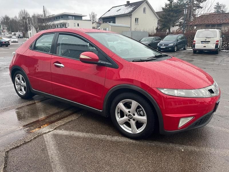 Gebraucht Honda Civic 140 PS (102 kW) 2009 Rot Coupé