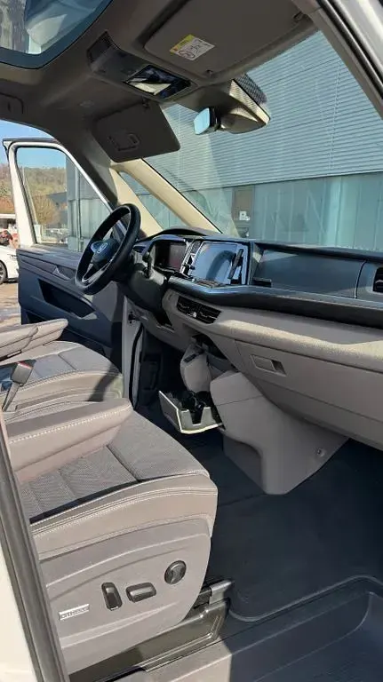 Używany VW T7 Edition 204 KM (150 kW) 2024 Biały Van