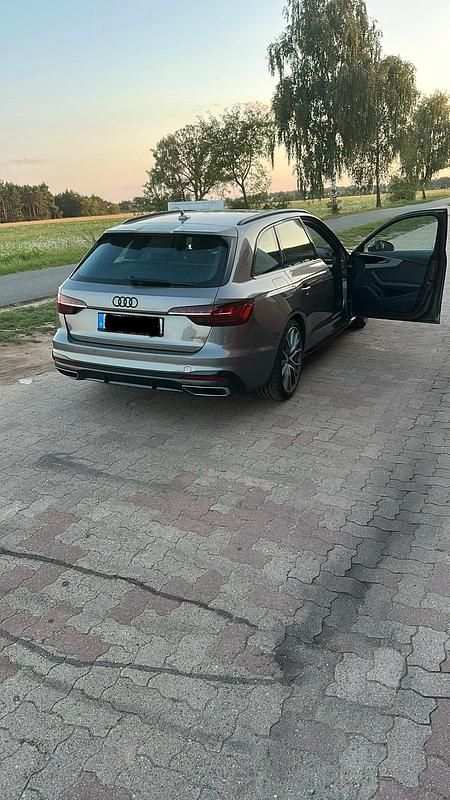 Gebraucht Audi A4 Edition .1 245 PS (180 kW) 2020 Grau Kombi
