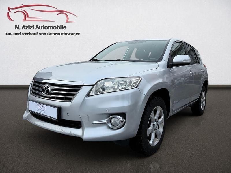 Silber Gebraucht 2011 Toyota RAV4 Life SUV | 7.799 € (Fairer Preis) - Bild 1/4