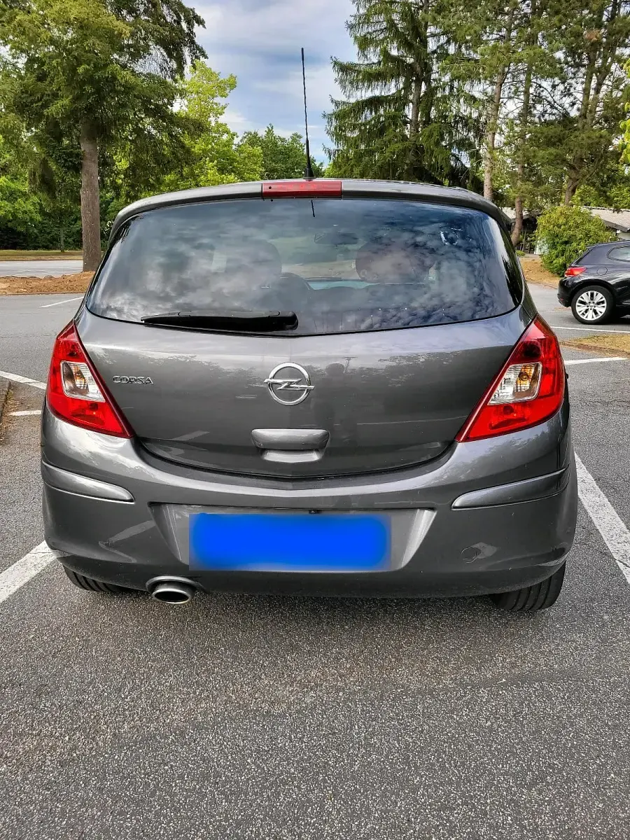 Gebraucht Opel Corsa 100 PS (73 kW) 2011 Grau Kleinwagen