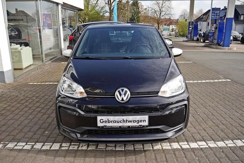 Gebraucht VW up! CLUB 90 PS (66 kW) 2017 Black pearl Kleinwagen