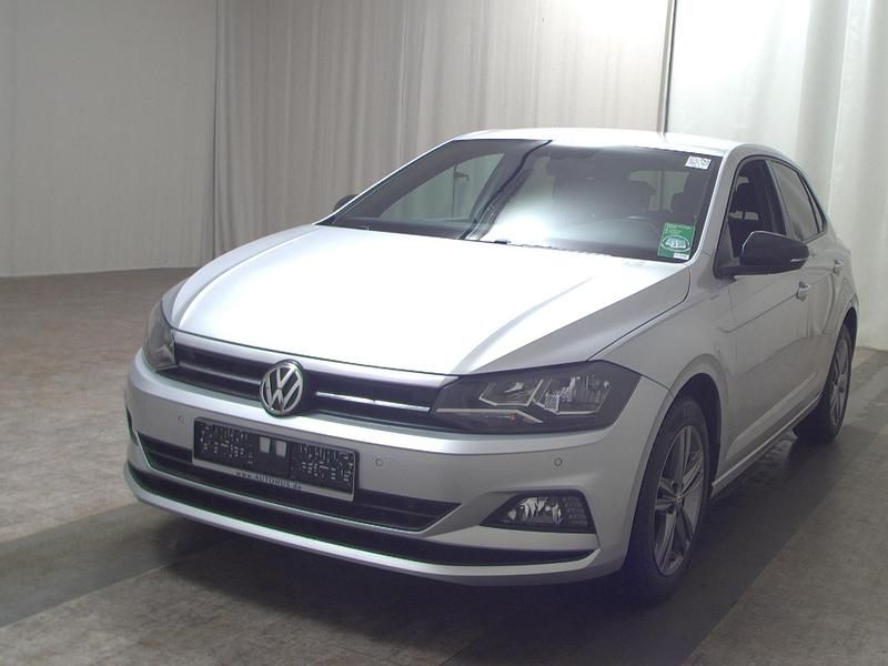 Gebraucht VW Polo United 90 PS (66 kW) 2021 Silber Kleinwagen