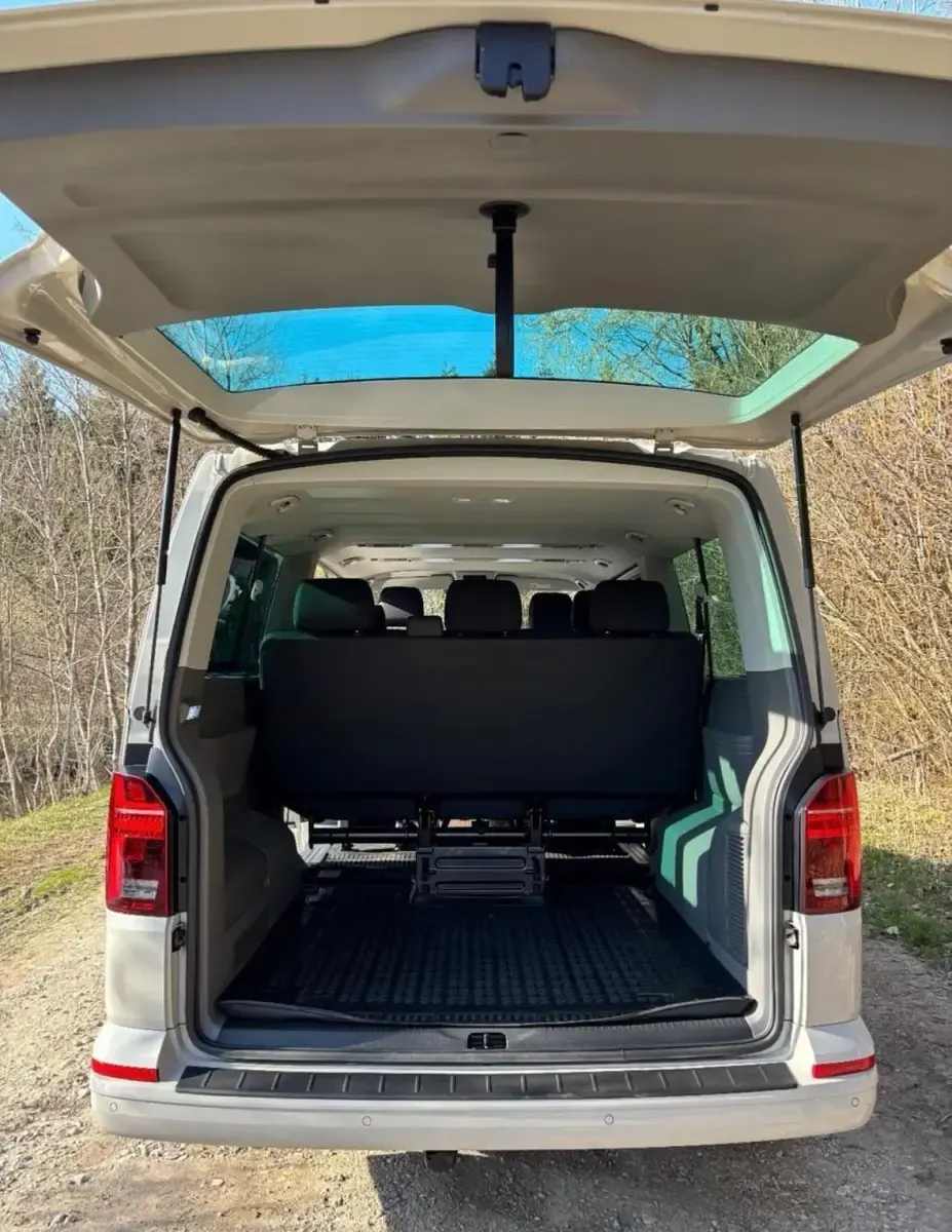 Gebraucht VW T6.1 83 kW (113 PS) 2022 Grau Van