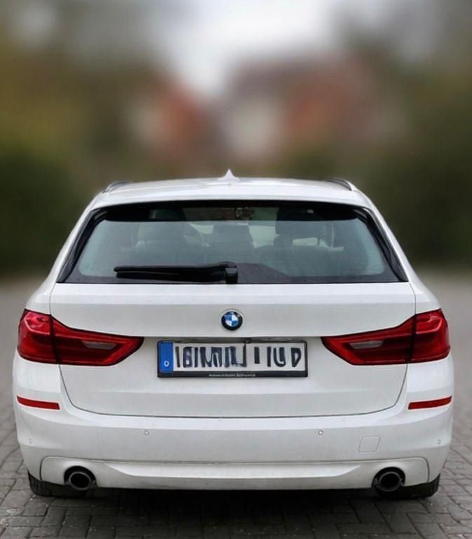Gebraucht BMW 525 Sport Line 231 PS (169 kW) 2018 Weiß Kombi