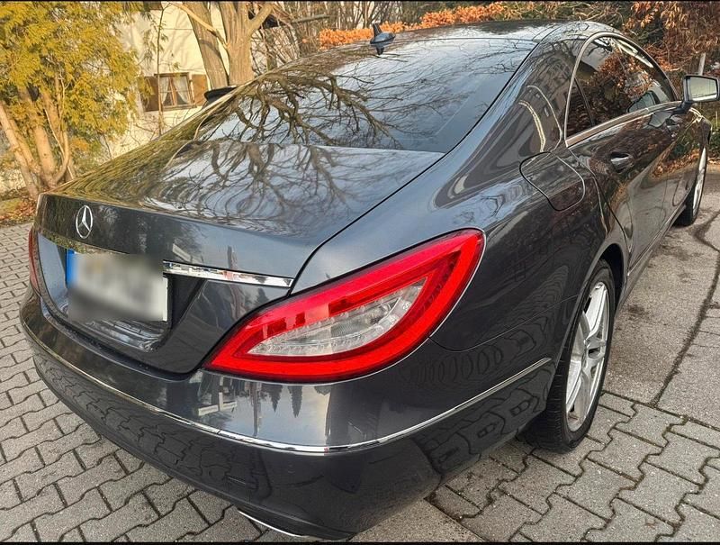 Gebraucht Mercedes CLS350 306 PS (225 kW) 2011 Grau Limousine