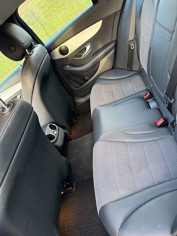Gebraucht Mercedes C200 160 PS (117 kW) 2019 Limousine