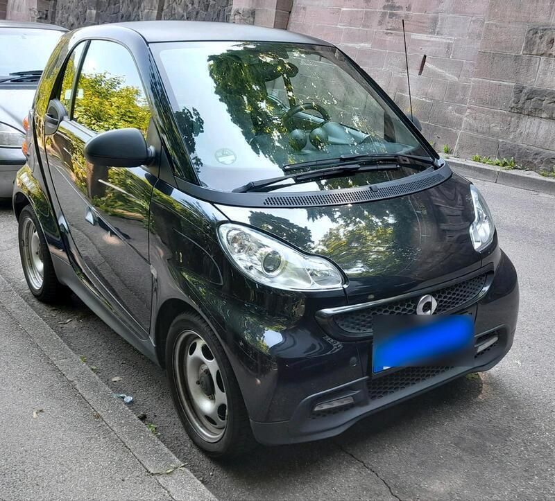 Schwarz Gebraucht 2013 Smart ForTwo Coupé Coupé | 8.350 € (Teuer) - Bild 1/4