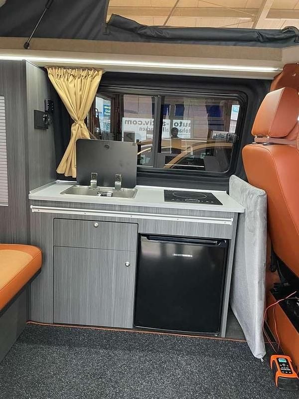Gebraucht VW T6 102 PS (75 kW) 2018 Candyweiß Van