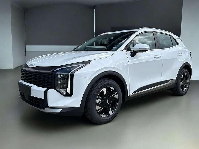 Deluxeweiß metallic Neu 2025 Kia Sportage Vision SUV | 31.690 € (Guter Preis) - Bild 1/4