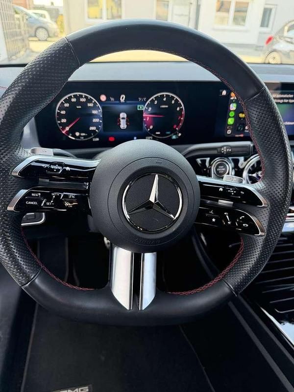 Gebraucht Mercedes CLA200 163 PS (119 kW) 2023 Grau Kombi