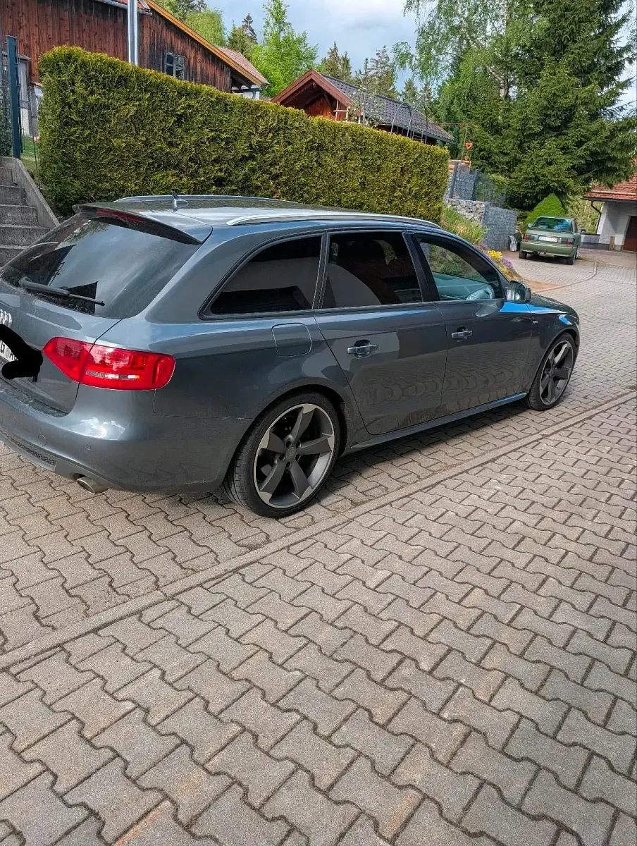 Gebraucht Audi A4 S-Line 240 PS (176 kW) 2011 Grau Kombi