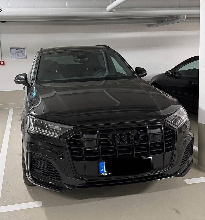 Schwarz Gebraucht 2024 Audi Q7 S-Line SUV | 69.900 € (Fairer Preis) - Bild 1/3