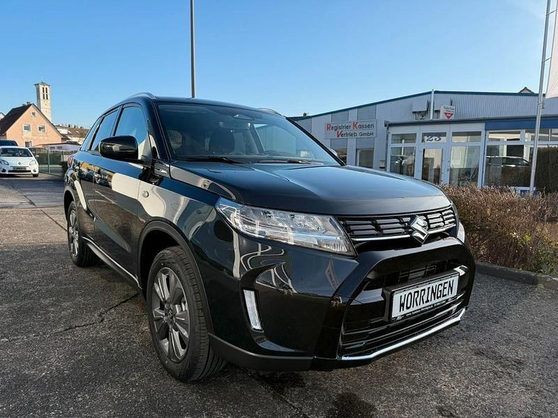 Neu Suzuki Vitara Comfort 110 PS (80 kW) 2026 Schwarz SUV