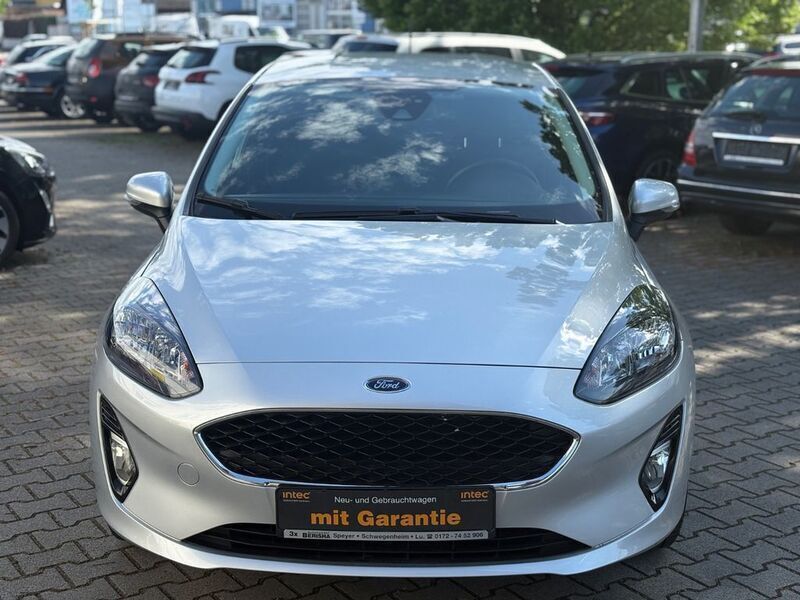 Silber Gebraucht 2021 Ford Fiesta Cool & Connect Kleinwagen | 9.799 € (Guter Preis) - Bild 1/4