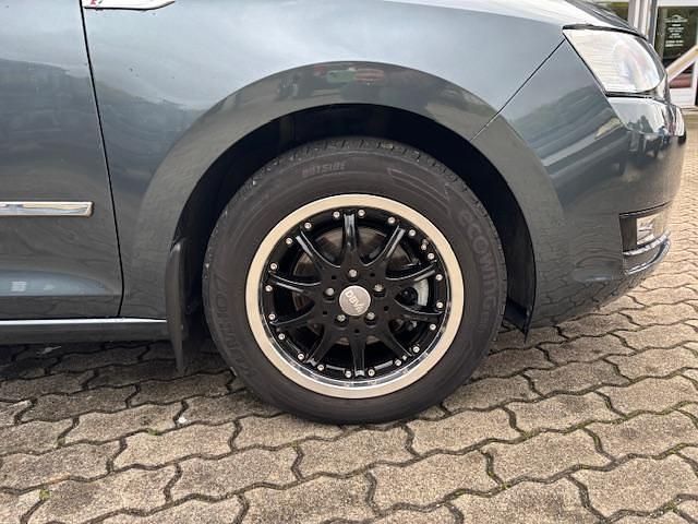 Gebraucht Skoda Rapid Ambition 95 PS (69 kW) 2018 Quarzgrau metallic Limousine