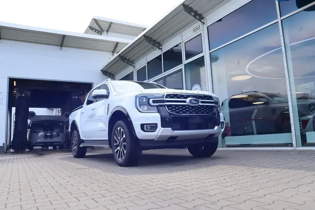 Neu Ford Ranger Platinum 241 PS (177 kW) 2026 Weiß Pickup
