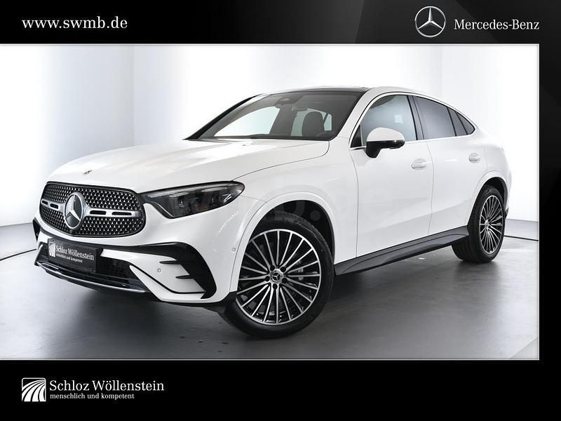 Weiß Gebraucht 2025 Mercedes GLC200 AMG SUV | 57.870 € - Bild 1/4