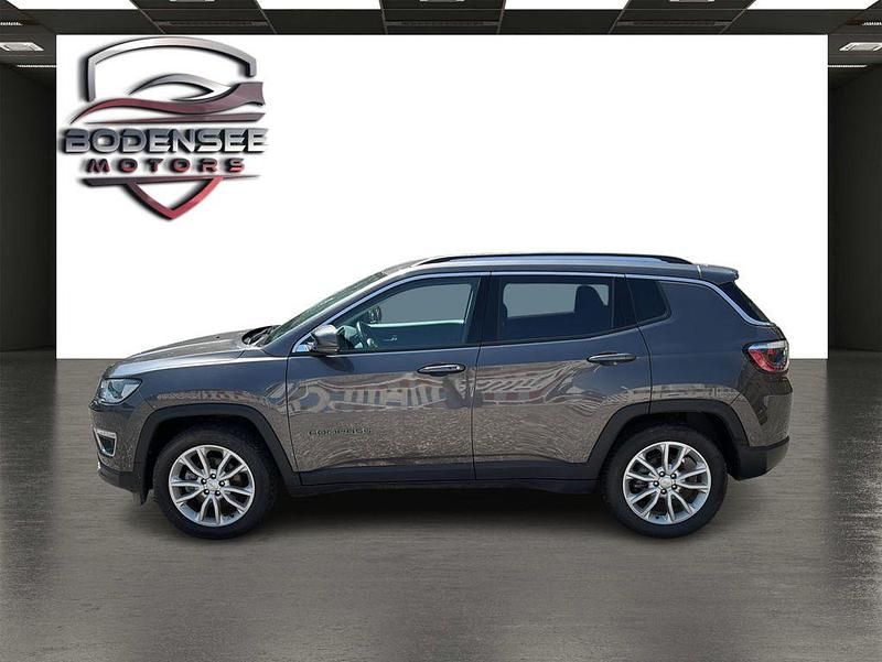 Gebraucht Jeep Compass Limited 150 PS (110 kW) 2020 Silber SUV