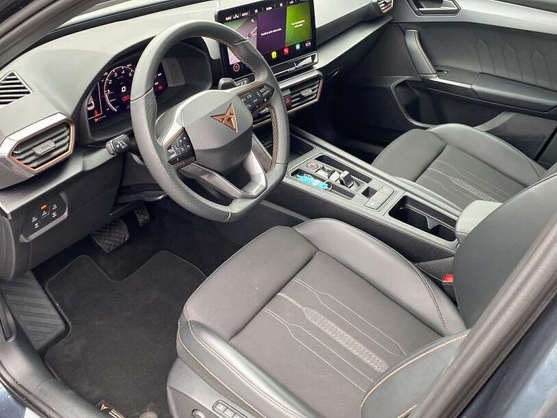 Gebraucht Cupra Leon 190 PS (139 kW) 2023 Grau magnetic tech (metallic) Kombi