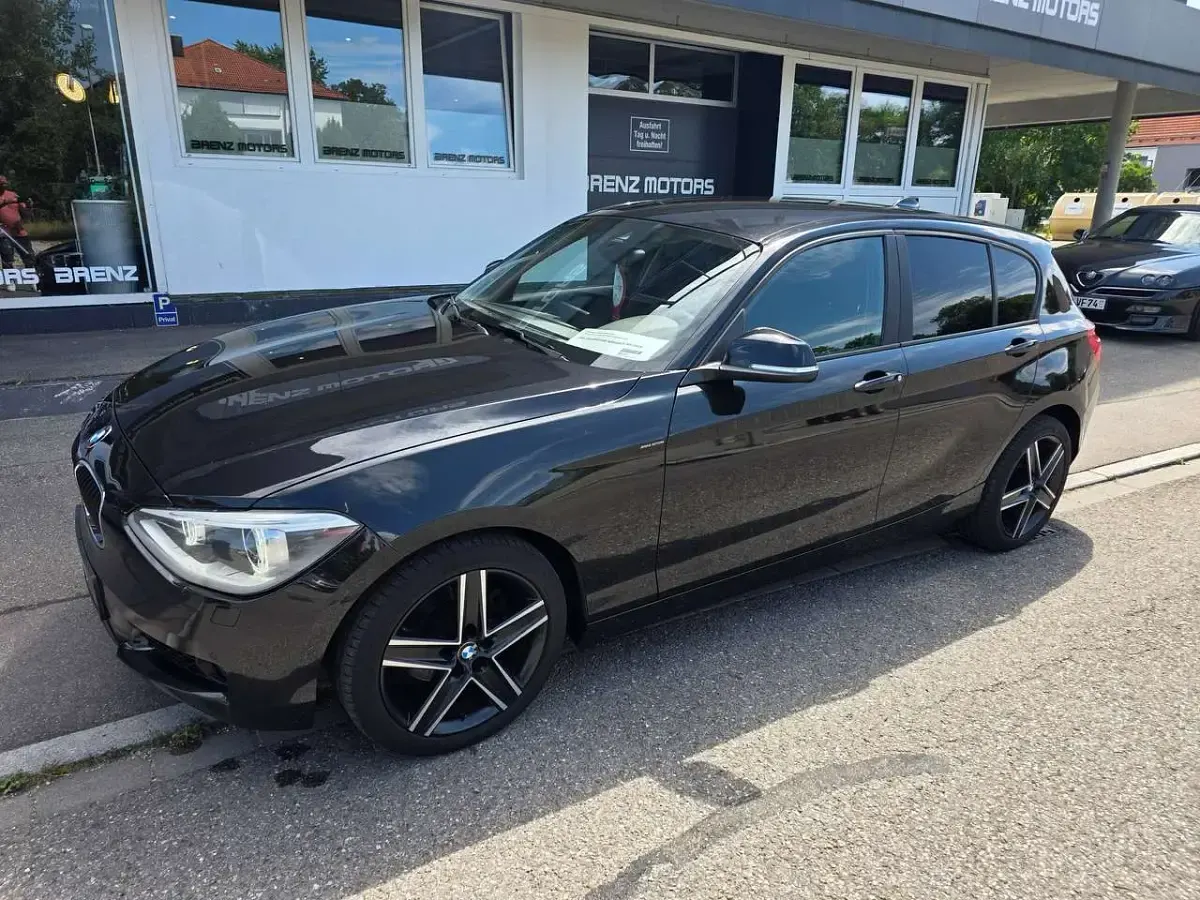 Gebraucht BMW 120 184 PS (135 kW) 2012 Black sapphire metallic Kleinwagen