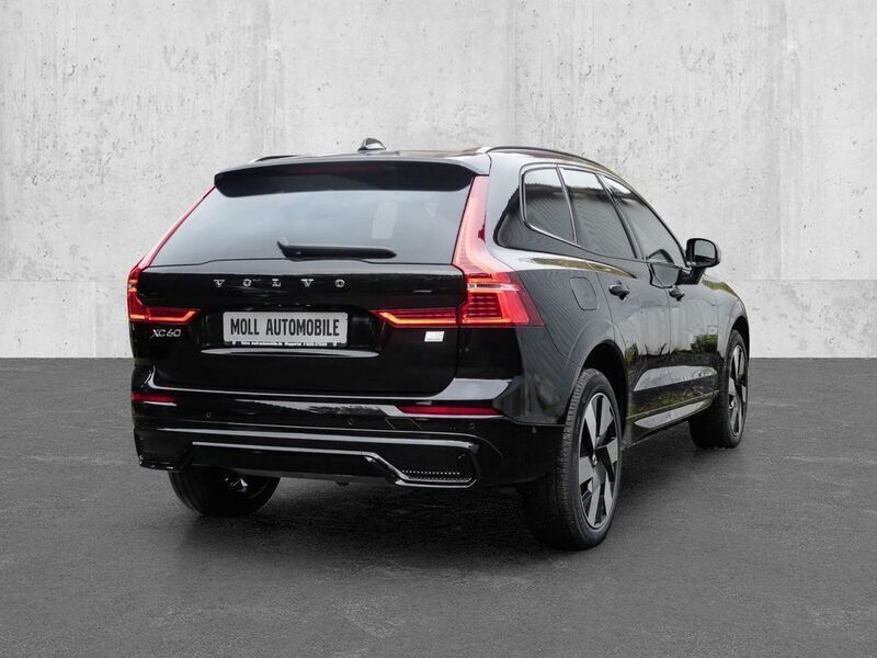 Gebraucht Volvo XC60 Plus 455 PS (334 kW) 2024 Onyx black/ metallic SUV