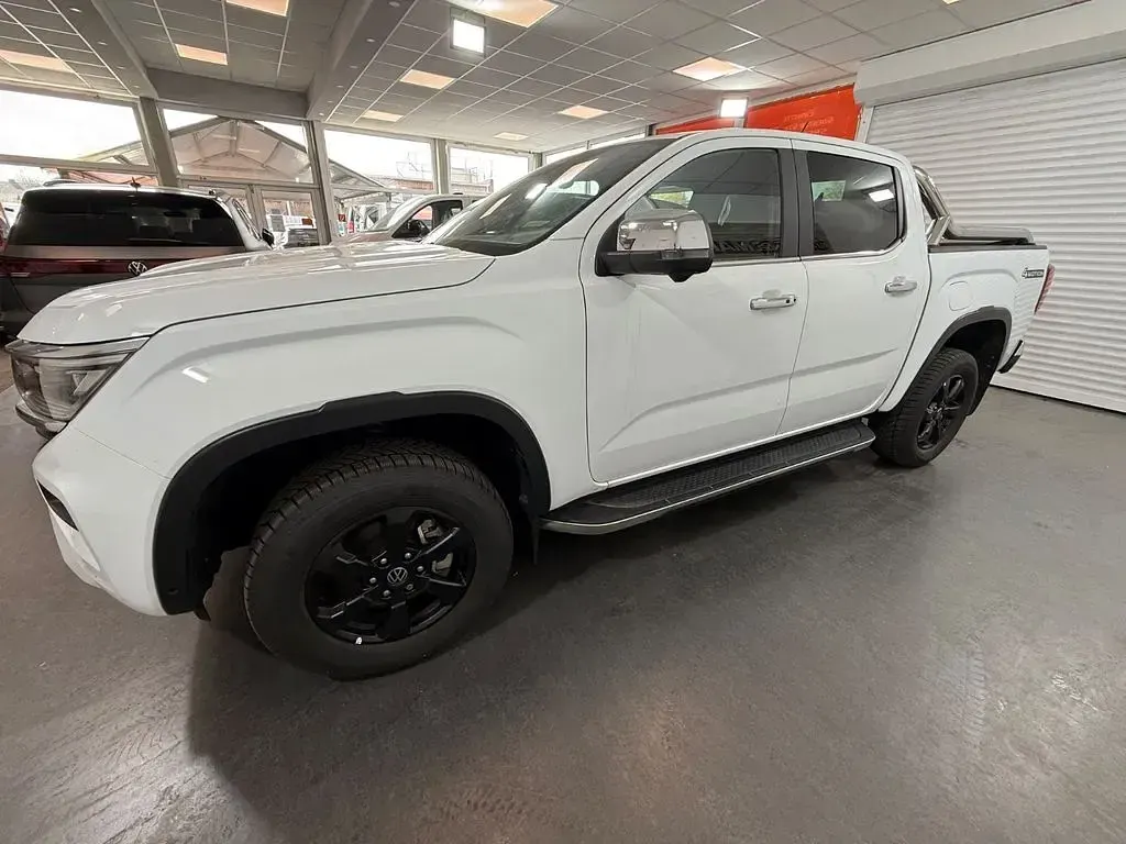 Gebraucht VW Amarok Style 241 PS (177 kW) 2024 Weiß Pickup