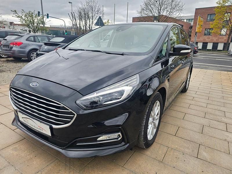 Gebraucht Ford S-MAX Trend 150 PS (110 kW) 2022 Schwarz Van / Kleinbus