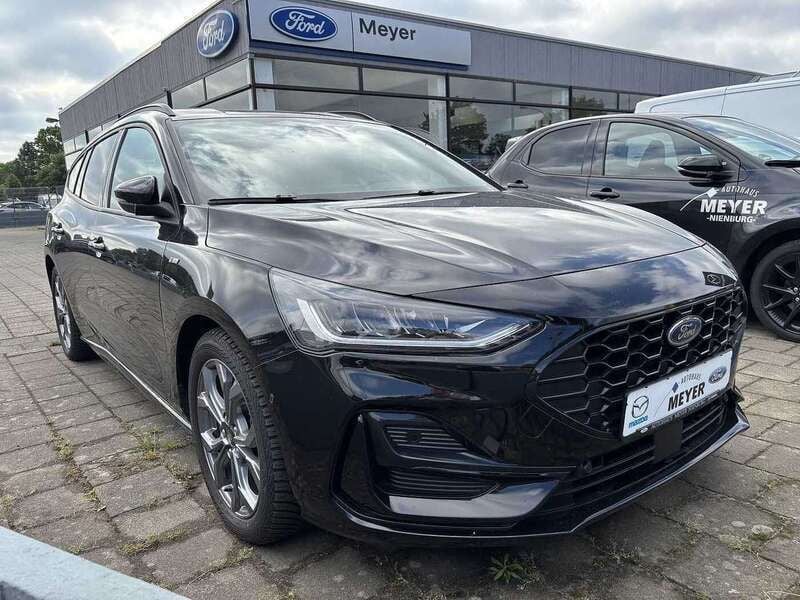 Agate black metallic Gebraucht 2023 Ford Focus ST-Line X Kombi | 21.900 € (Superpreis) - Bild 1/4