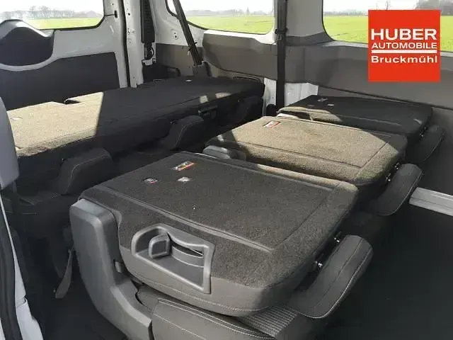 Neu VW Transporter 150 PS (110 kW) 2026 Light grau metallic Van