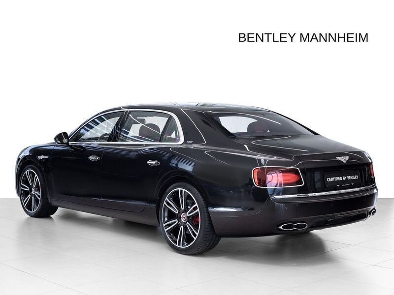 Gebraucht Bentley Flying Spur 528 PS (388 kW) 2018 Schwarz (onyx) Limousine