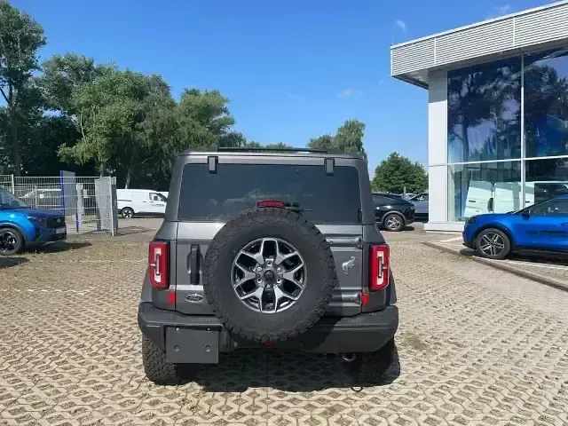 Używany Ford Bronco 335 KM (246 kW) 2025 Szary SUV