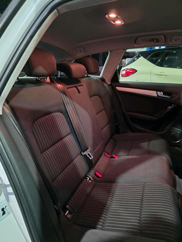 Gebraucht Audi A4 S-Line 150 PS (110 kW) 2015 Weiß Kombi