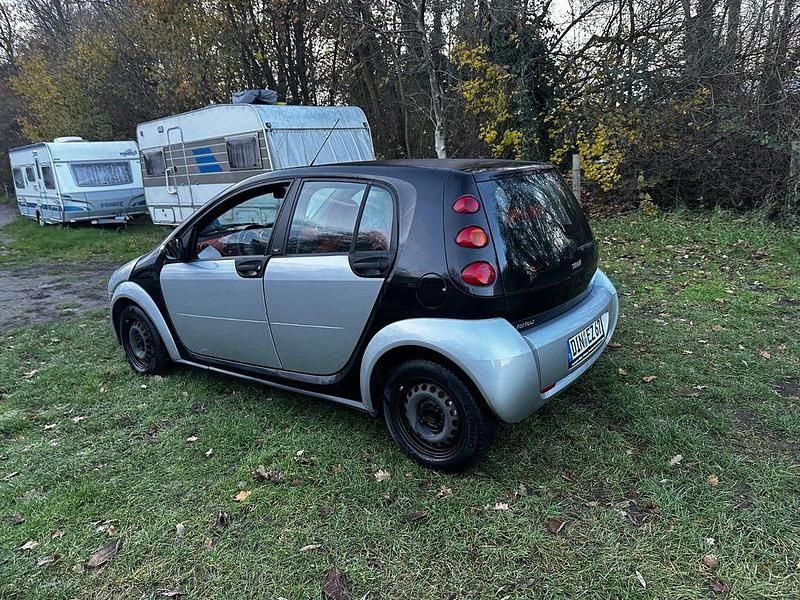Gebraucht Smart ForFour Pulse 75 PS (55 kW) 2004 Grau Kleinwagen