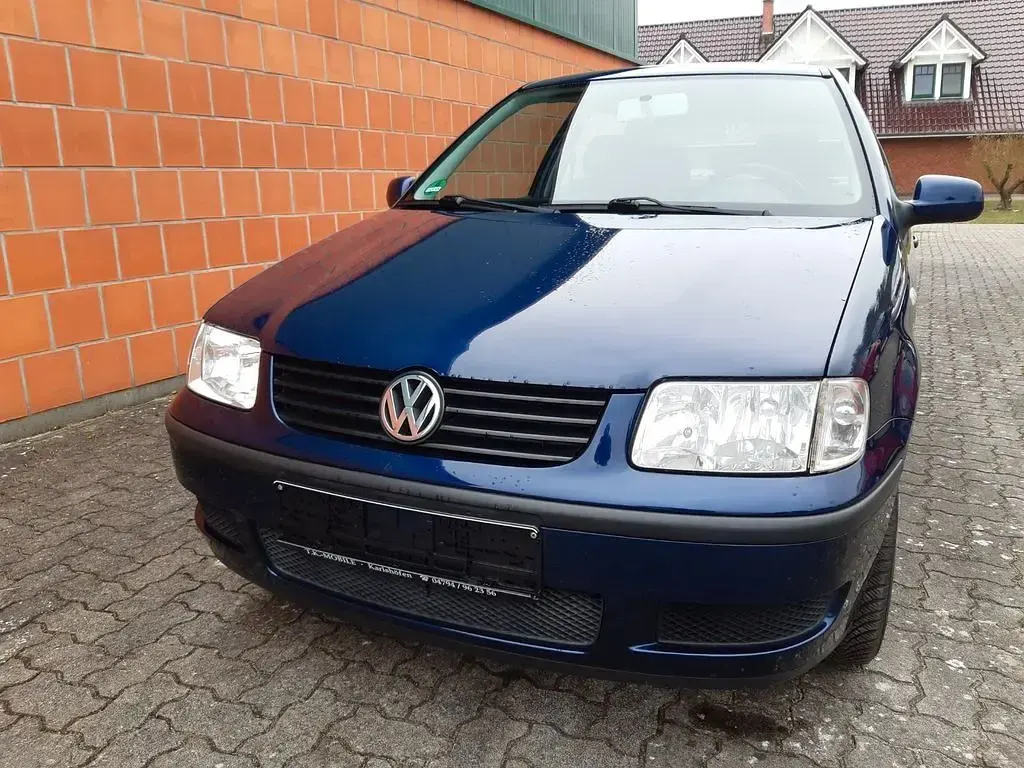 Gebraucht VW Polo 50 PS (36 kW) 2002 Blau Limousine