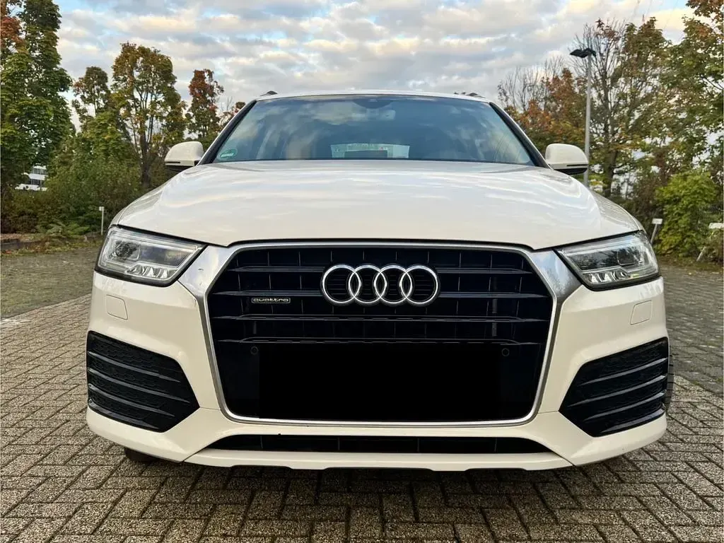 Gebraucht Audi Q3 S-Line 184 PS (135 kW) 2016 Weiß SUV
