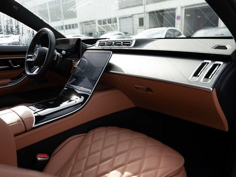 Gebraucht Mercedes S450 AMG 367 PS (269 kW) 2025 Weiss manufaktur lack manufaktur opalithweiss bright Limousine