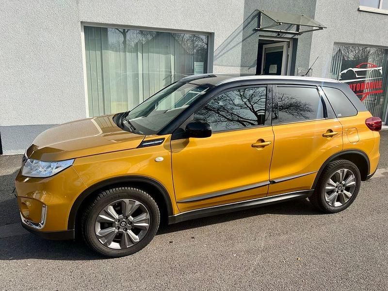Gebraucht Suzuki Vitara Comfort 111 PS (81 kW) 2019 Gold SUV