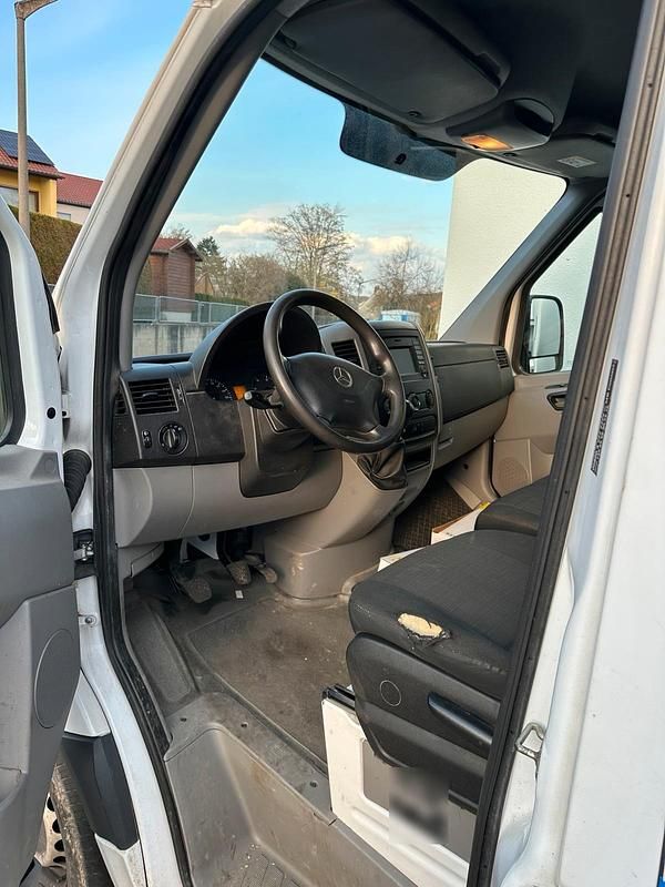 Gebraucht Mercedes Sprinter 163 PS (119 kW) 2018 Weiß Van