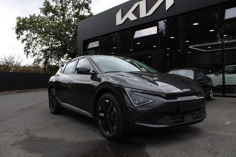 Grau Neu 2026 Kia EV6 Air SUV | 38.190 € (Guter Preis) - Bild 1/4