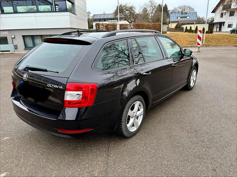 Gebraucht Skoda Octavia Style 150 PS (110 kW) 2019 Schwarz Kombi