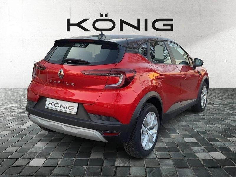 Gebraucht Renault Captur Equilibre 91 PS (66 kW) 2023 Rot SUV