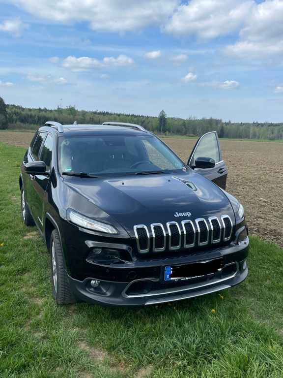 Schwarz Gebraucht 2016 Jeep Cherokee Limited SUV | 12.500 € (Fairer Preis) - Bild 1/4