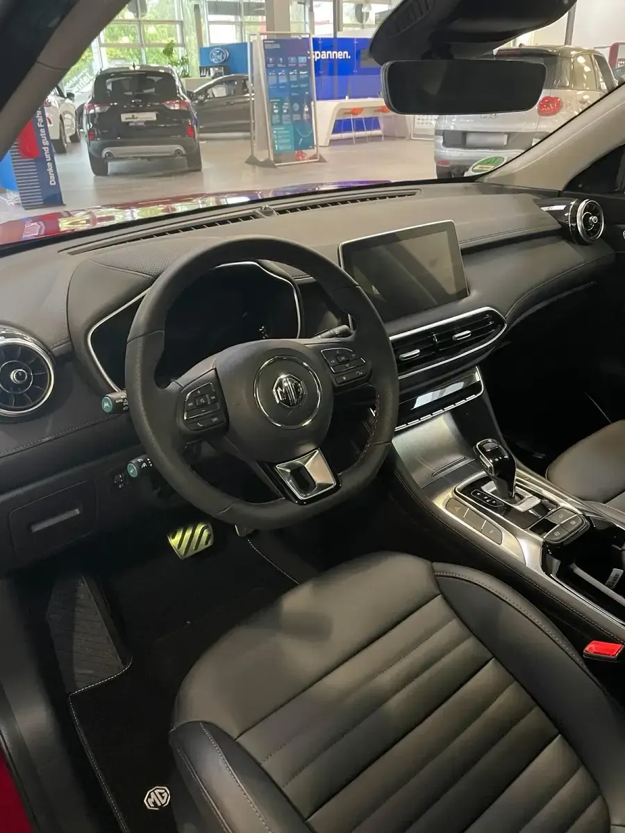 Gebraucht MG HS 258 PS (189 kW) 2021 Rot SUV
