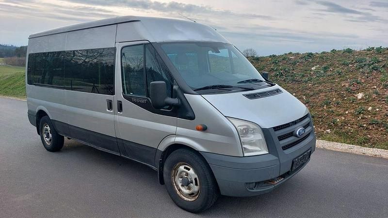 Grau Gebraucht 2011 Ford Transit Van / Kleinbus | 6.800 € (Guter Preis) - Bild 1/4