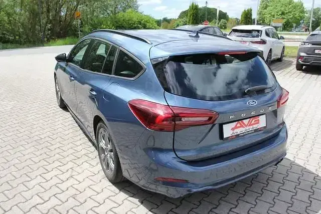 Gebraucht Ford Focus ST-Line 155 PS (114 kW) 2025 Blau Kombi