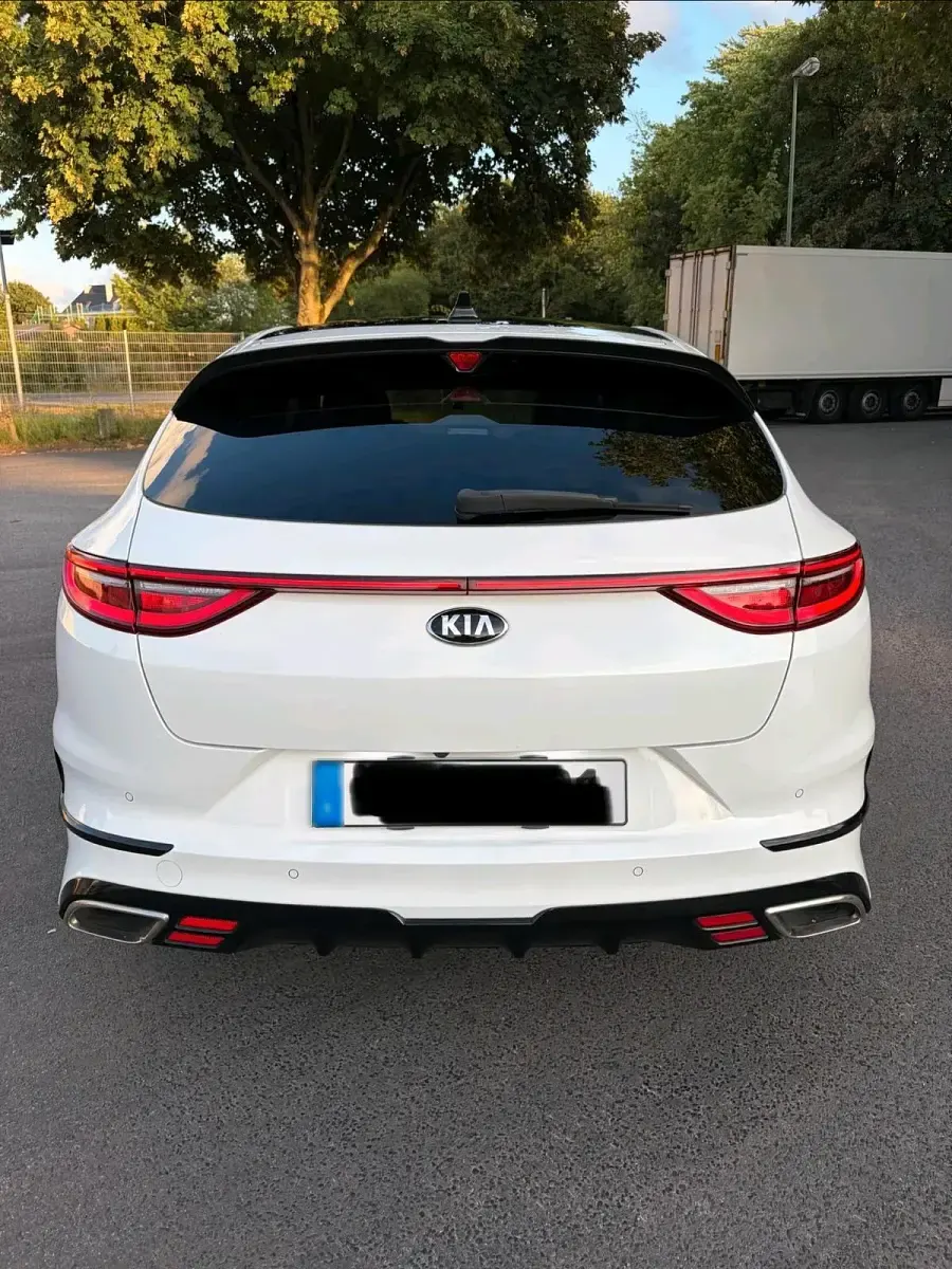 Gebraucht Kia ProCeed GT 204 PS (150 kW) 2020 Weiß Kombi
