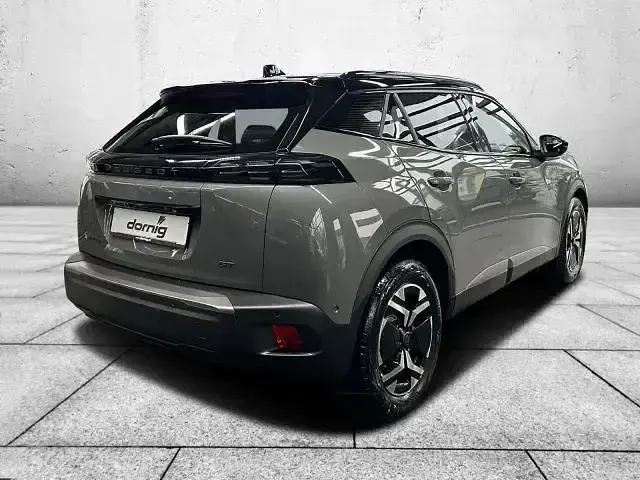Gebraucht Peugeot e-2008 GT 114 kW (156 PS) 2024 Grau (selenium grau metallic) SUV